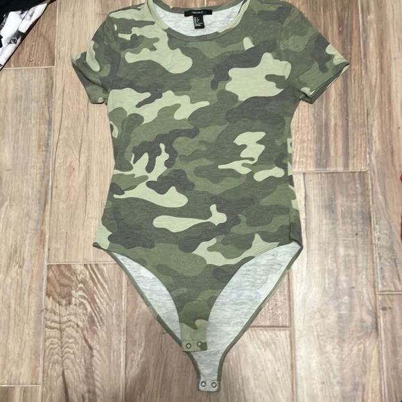 Forever 21 Tops - Forever 21 camo leotard size L. (T)